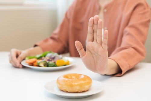 Immagine relativa al post intitolato L'importanza di Abbinare Dieta e Integratori per Abbassare il Colesterolo 