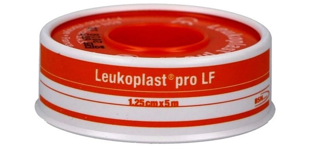 CEROTTO CHIRURGICO MEDICATO IN ROCCHETTO LEUKOPLAST PRO LF CON OSSIDO DI ZINCO 1,25X500 CM - Farmacia Dott. Pasquale Russo