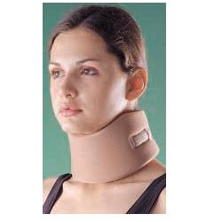 COLLARE CERVICALE OPPO A DENSITA' COMPATTA MISURA EXTRA LARGE SUPPORTA LA COLONNA CERVICALE IN POSIZIONE NEUTRALE O ANATOMICA E PROVVEDE AD IMMOBILIZZARLA CHIUSURA IN VELCRO - Farmacia Dott. Pasquale Russo