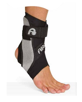 A 60 AIRCAST CAVIGLIERA PER SPORT SINISTRA L - Farmacia Dott. Pasquale Russo