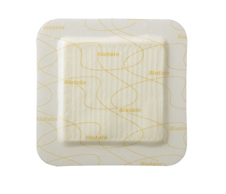 MEDICAZIONE BIATAIN IN SCHIUMA DI POLIURETANO CON BORDO ADESIVO IN SILICONE 10X10 CM 10 PEZZI - Farmacia Dott. Pasquale Russo