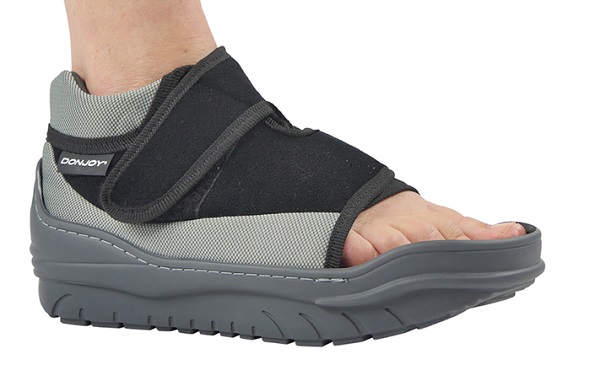 PODALUX II SCARPA POST-OPERATORIA PER ALLUCE VALGO SMALL - Farmacia Dott. Pasquale Russo